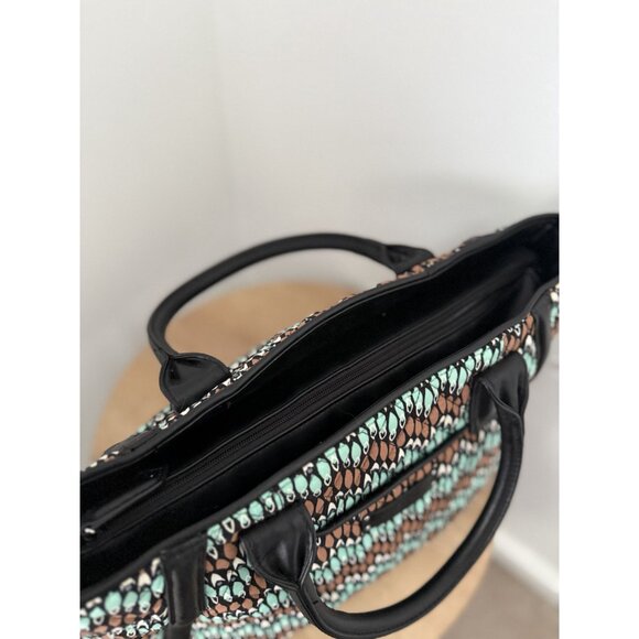 Vera Bradley Sierra Black and Teal Stream Abstract Trapeze Tote Large Purse - Picture 4 of 8